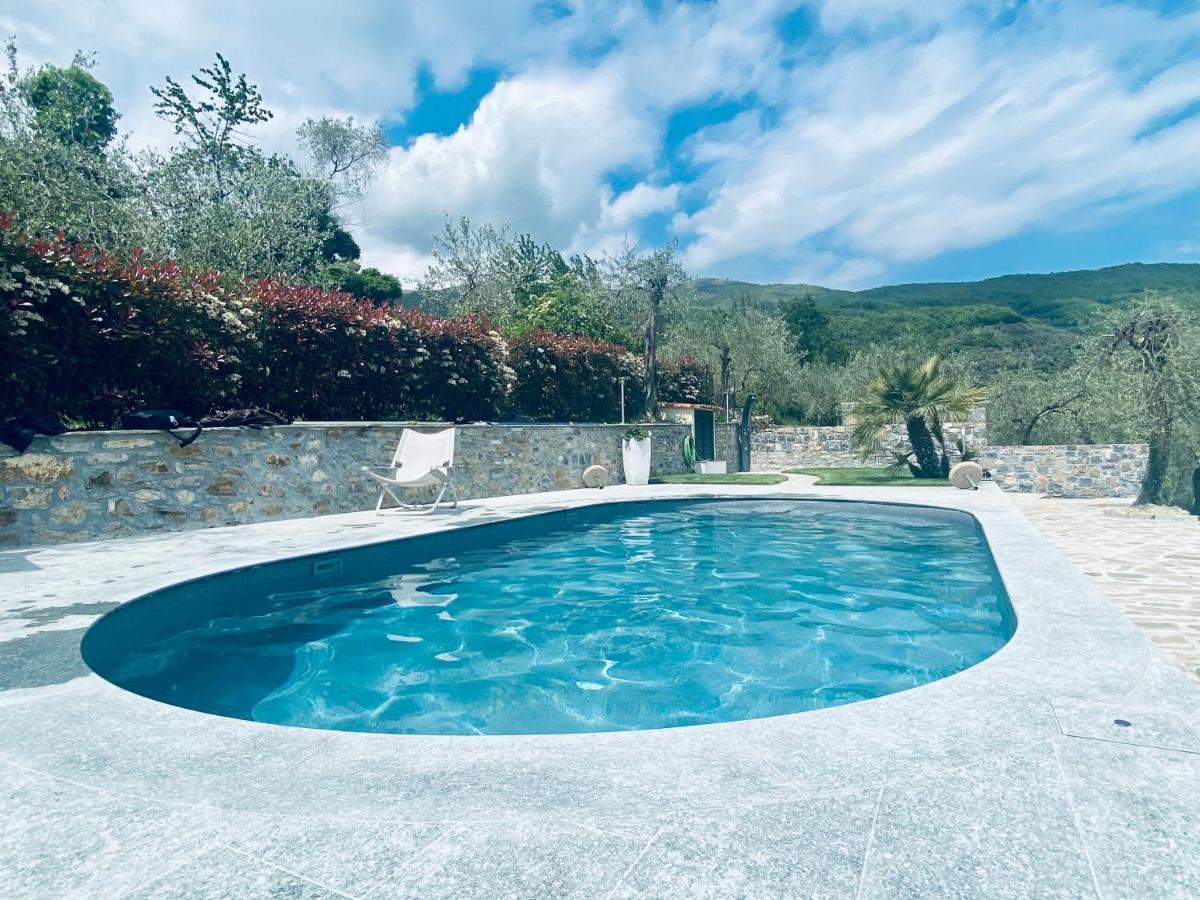 Casa Vacanze Gli Ulivi Borgomaro Extérieur photo